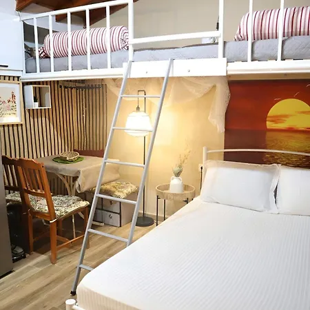 Holiday home The Nest Astris
